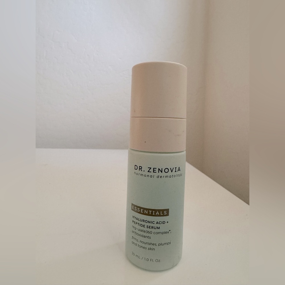 NEW 🖤 Dr. Zenovia Hyaluronic Acid + Peptide Serum 30ml 1.0 fl oz